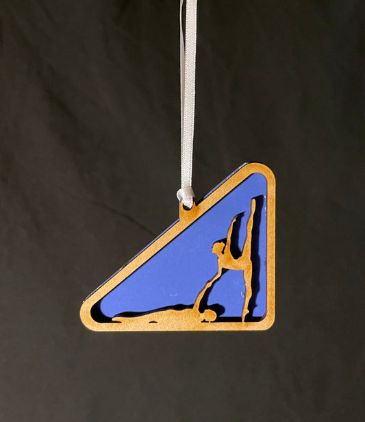 Penché Arabesque Ballet Ornament